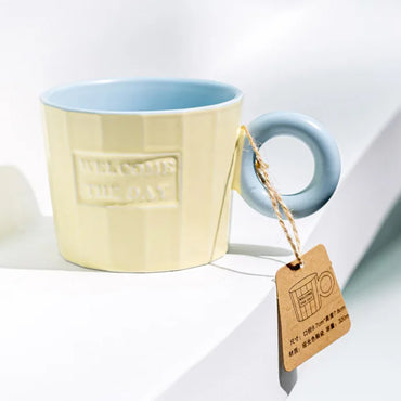 (Net) Ceramic Mug with Heat-Preserving Cap and Tea Spoon