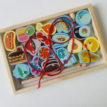 Puzzle Magnetic Lacing Box