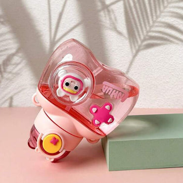 (Net) Cute High-Value Plastic Cup With Straw 750 ML