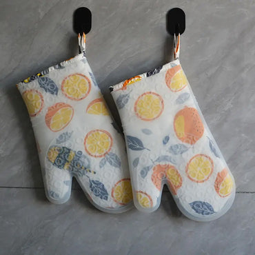 Noel Scard resistant gloves