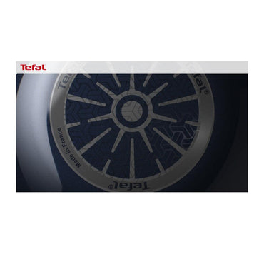 Tefal Resist Intense Sautepan With Stainless Steel Lid 26 cm / D5223383 - Karout Online -Karout Online Shopping In lebanon - Karout Express Delivery