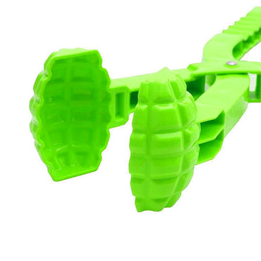 Grenade Shape Snowball Clip Maker Creative Snowballs for Kids Outdoor Snow Toys