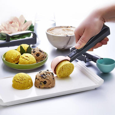 Plastlife Plastic ice cream Portioning Spoon - Karout Online -Karout Online Shopping In lebanon - Karout Express Delivery