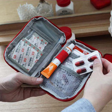 **(NET)**Mini Portable Medicine Bag First Aid Kit Medical Emergency Kits Organizer