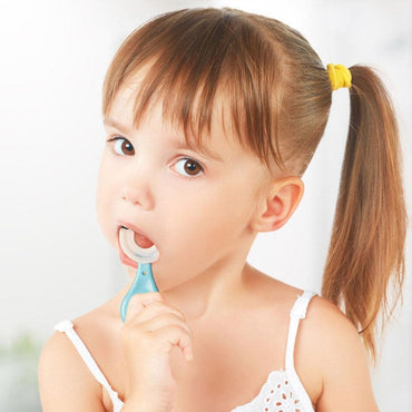 Children U shaped Toothbrush with Car shape Handle / 22Fk039 - Karout Online -Karout Online Shopping In lebanon - Karout Express Delivery