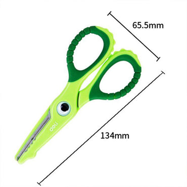 Deli E6071 School Scissors  13.5 cm - Karout Online -Karout Online Shopping In lebanon - Karout Express Delivery