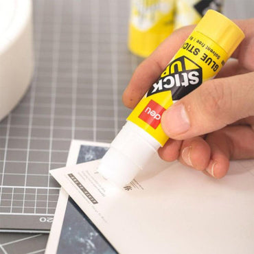 Deli EA20413 Glue Stick Set  60 Pcs - Karout Online -Karout Online Shopping In lebanon - Karout Express Delivery