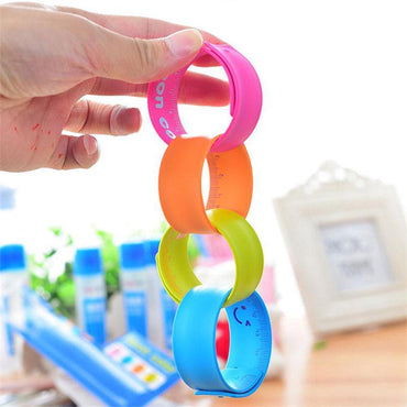 Deli E6206 Slap Bracelet Ruler 18 cm - Karout Online -Karout Online Shopping In lebanon - Karout Express Delivery