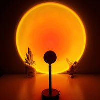 Sunset Lamp, Sunset Projector Lamp LED Sunset Light Night Light 180 Degree Rotation Romantic Light USB Charging for Bedroom Party Home Decore / M008