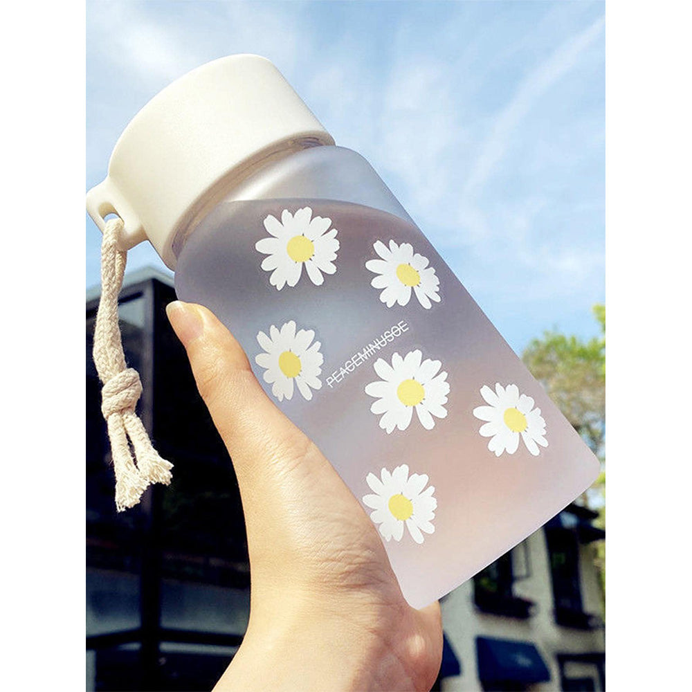 (NET) Small Transparent Plastic Water Bottles for Girls Creative Frosted Drink Kawaii Water Bottle with Portable Travel Tea Cup
