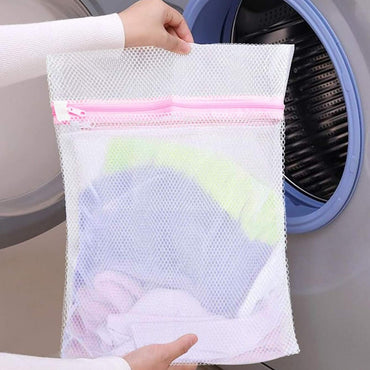 Laundry Bags Premium Durable White Zippered Polyester 30x40 cm