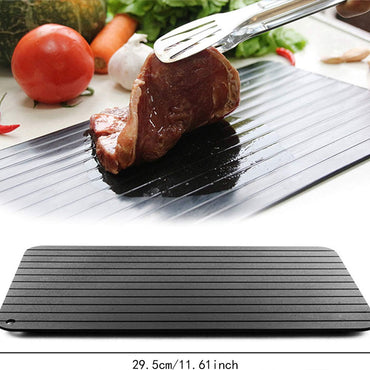 Thawing Plate Aluminum Alloy Quick Thawing Board Kitchen Tool for Freezing Quick Thawing Ingredients Such As Meat, Steak, Chicken and Fish-no Electricity, No Microwave (Black) / 116605