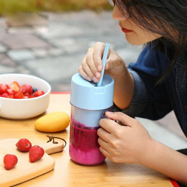 (Net) Straw Type, Juicing Cup, Portable Mini Juicer Straw Cup USB Rechargeable Electric Juicer Fruit Milkshake Blender / HP-08