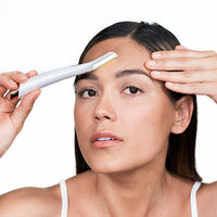 (net) Finishing Touch Flawlbss Derma plane, Lighted Facial Exfoliator and Hair Remover