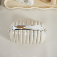 Plastic Decorative Tissue Organizer Box Designed With Shell Shaped Modern Design