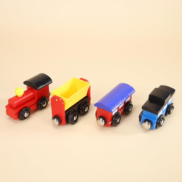 Wooden Train Set With Magnetic Suction Cups