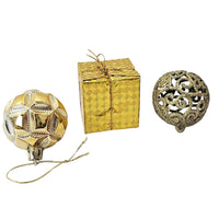 (Net) Golden Box of Christmas Balls and Decorations
