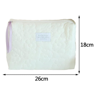 Cute Cosmetic Bag Flower Quilted Design Makeup Bag Soft Comfortable Fabric