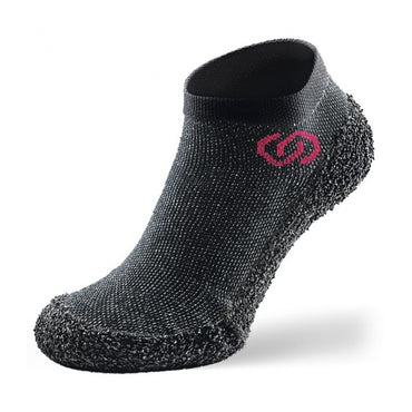 Skinners Speckled Black  Small  38 to 40