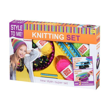 KNITTING SET.