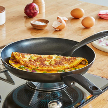 Tefal Easy Cook And Clean Frypan 24cm / B5540402 - Karout Online -Karout Online Shopping In lebanon - Karout Express Delivery 
