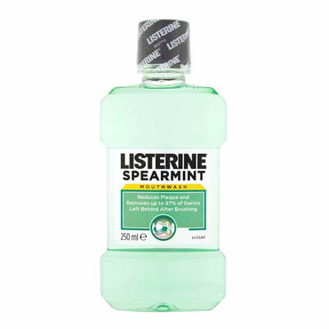 Listerine Spearmint Mouthwash 250ml.