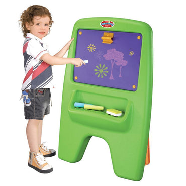 LEARNING EASEL DRAWING SET.