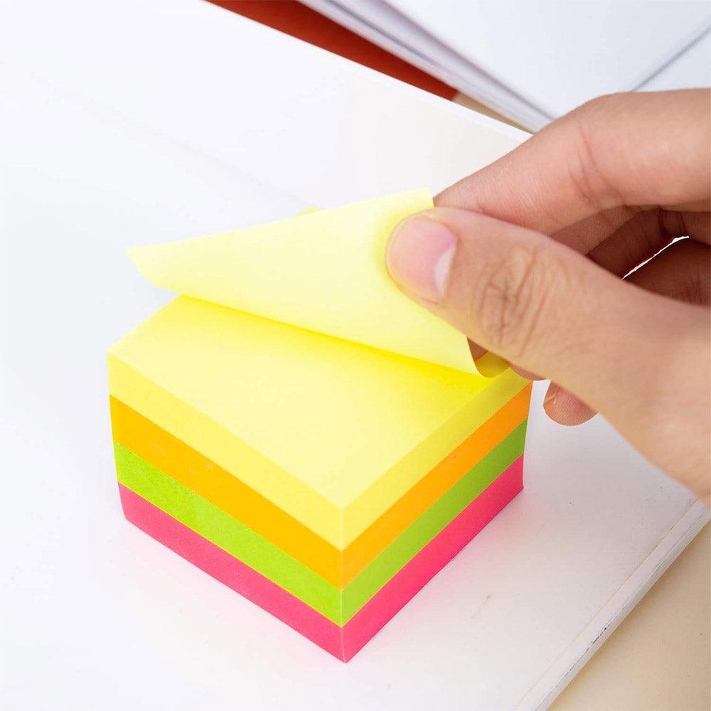 Deli A03303 Sticky Notes 51 × 51mm 400 sheet - Karout Online -Karout Online Shopping In lebanon - Karout Express Delivery 