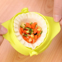 (net) Dumpling Mold Maker Gadgets Dough Press Making Mould Kitchen Home Tool / 22FK220