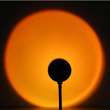 Sunset Lamp, Sunset Projector Lamp LED Sunset Light Night Light 180 Degree Rotation Romantic Light USB Charging for Bedroom Party Home Decore / M008